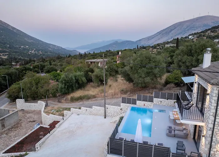 Brand New Stone Villa Aris !!